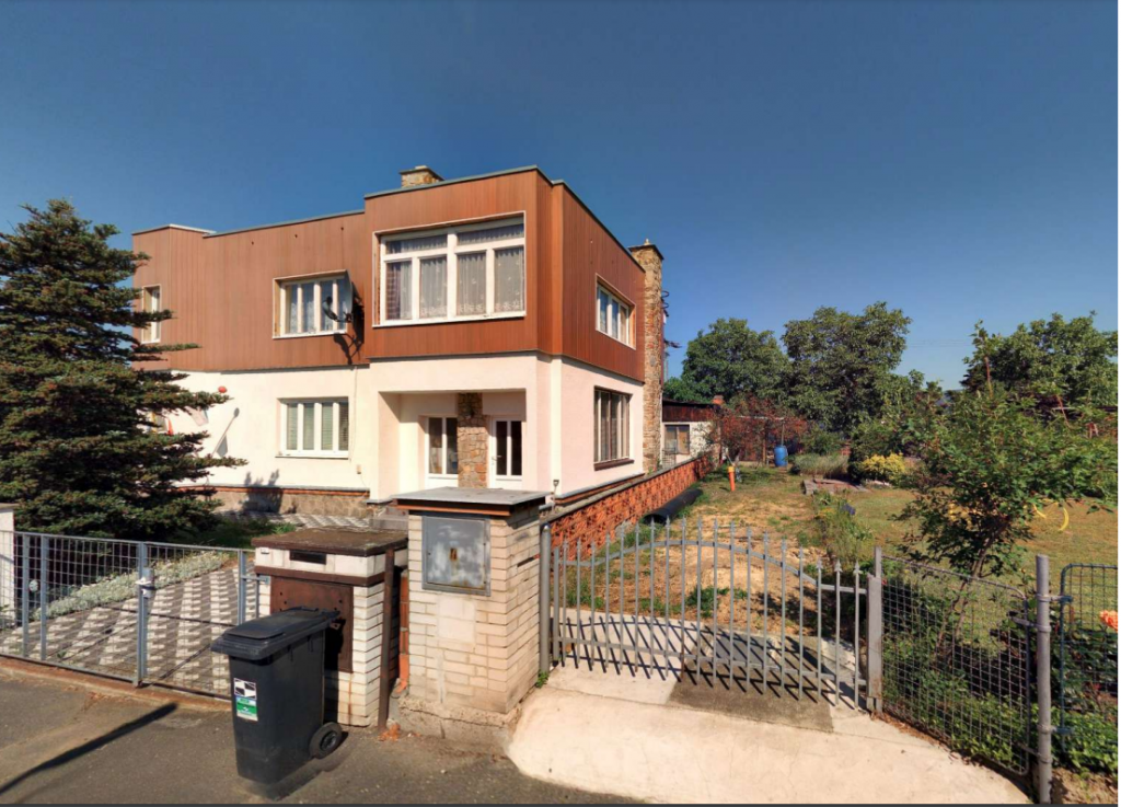 Rodinný dům se zahradou, podíl 1/6, Oldřichov u