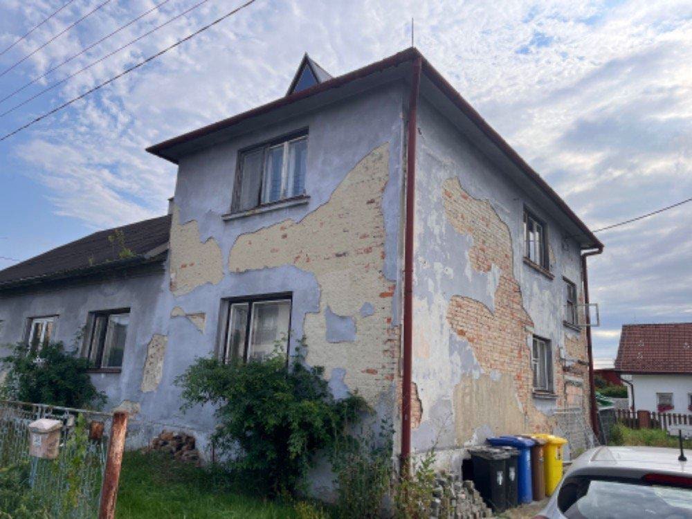 Dražba id. 1/2 domu v Šenově u Ostravy